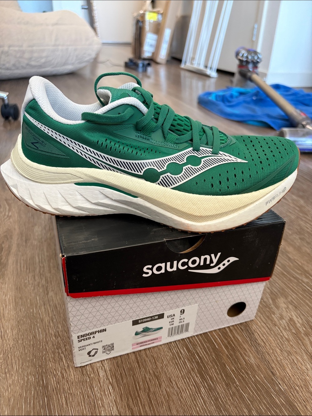 Saucony Women’s Endorphin Speed 4 Running Shoe — Green